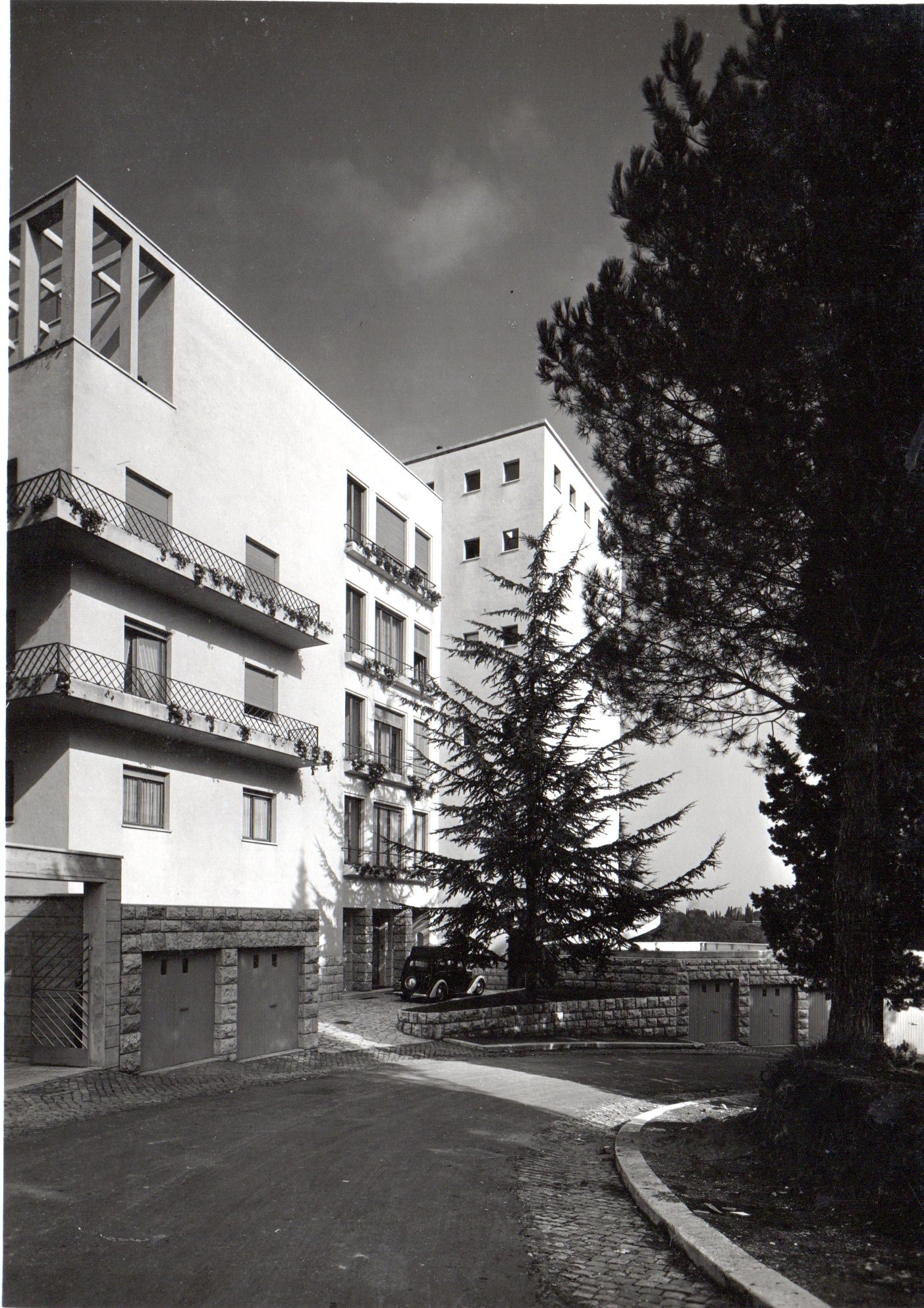 Palazzina Via Cavalier D Arpino Officinaleonardo